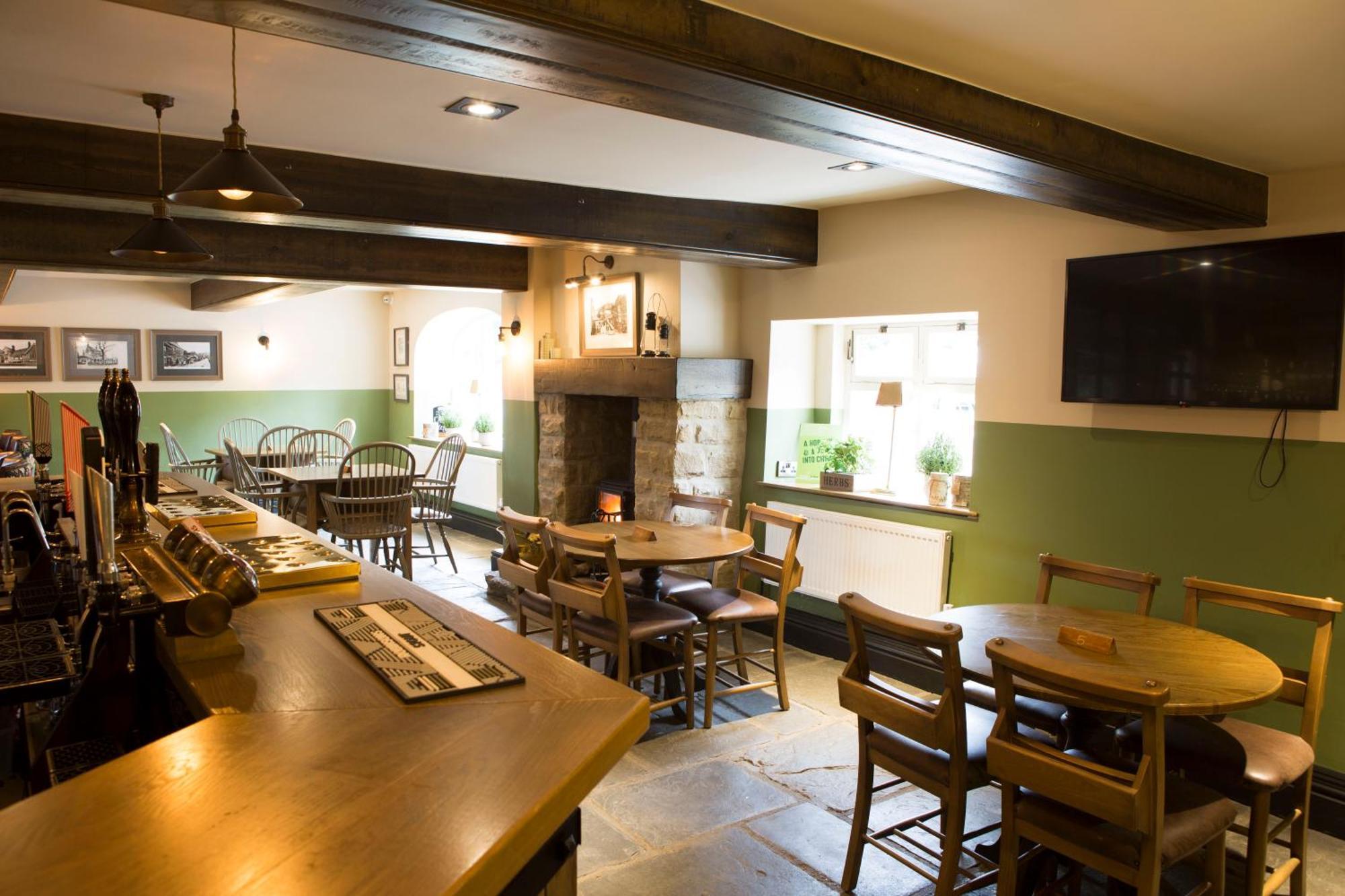 Square & Compass Hotel Two Dales Bagian luar foto